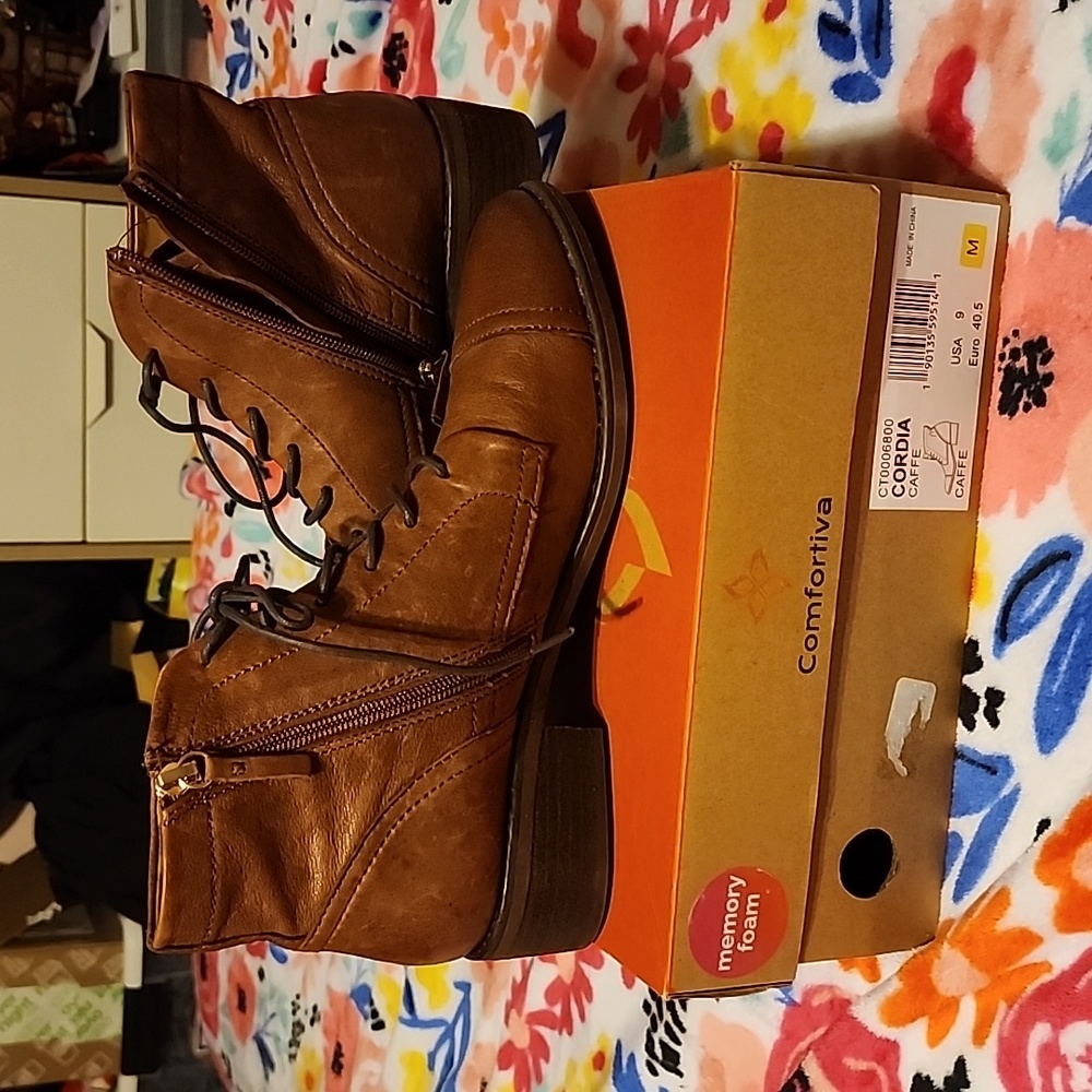 Comfortiva Lace Up Ankle Boots - Picture 3 of 4